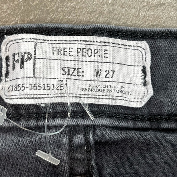 Free People Distressed Skinny Jean size 27 - Picture 8 of 10